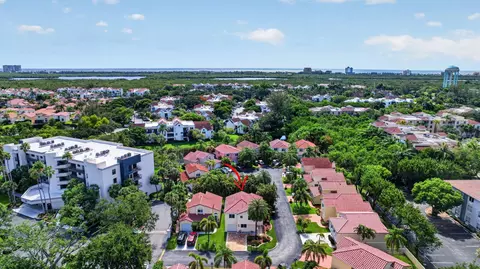 View/Area - 1306 SE 5th Ct, Dania Beach, FL 33004 photo 3 of 6