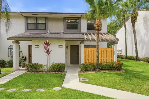 4737 NW 82nd Ave #1207, Lauderhill, FL 33351