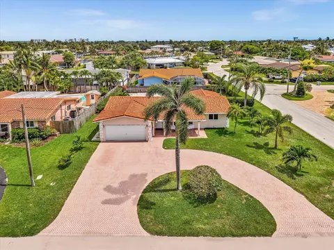641 SE 11th St, Pompano Beach, FL 33060
