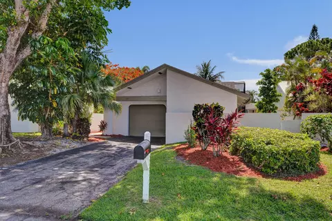 820 NW 21st Way #820, Delray Beach, FL 33445