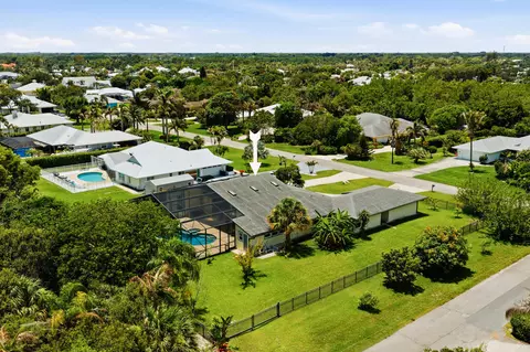View/Area - 4599 SE Halston Ct, Stuart, FL 34997 photo 4 of 10
