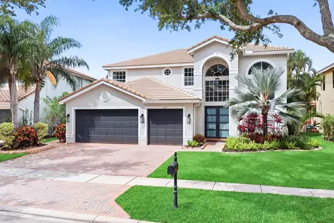 19123 Two River Ln, Boca Raton, FL 33498