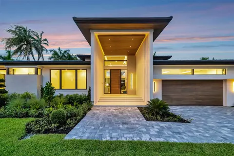 2717 NE 33rd St, Fort Lauderdale, FL 33306