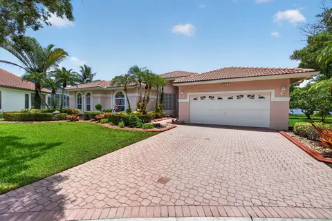 1501 NW 180th Way, Pembroke Pines, FL 33029