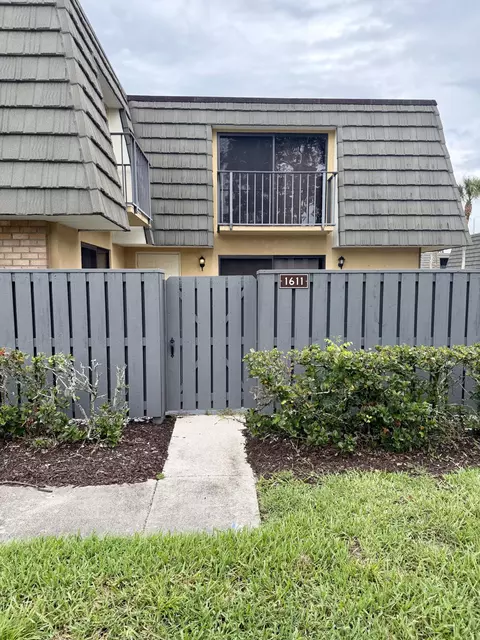 1611 16th Way, West Palm Beach, FL 33407