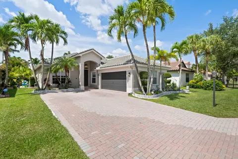 11184 NW 65th Ct, Parkland, FL 33076