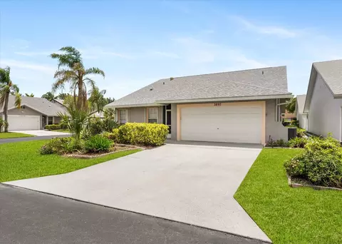 3897 Dafilee Cir, West Palm Beach, FL 33417