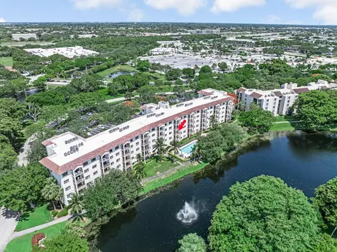 2105 Lavers Cir #306, Delray Beach, FL 33444