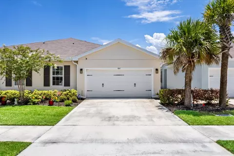 843 Persimmon Pl, Fort Pierce, FL 34981