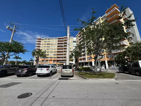 2025 NE 164th St #601, North Miami Beach, FL 33162