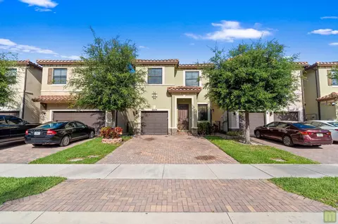 5809 NW 46th Ln, Tamarac, FL 33319