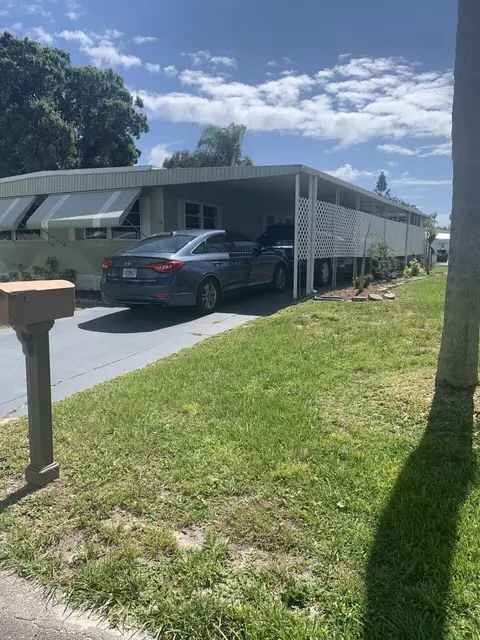 14 Del Prado St, Port Saint Lucie, FL 34952