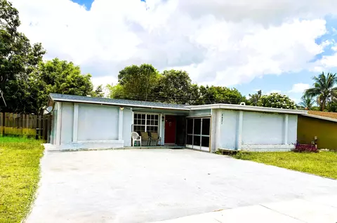 6421 NW 29th St NW, Sunrise, FL 33313