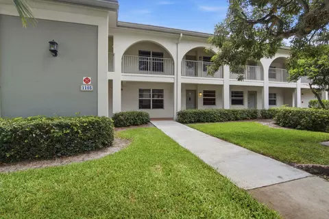 1105 Bahama Bnd #B1, Coconut Creek, FL 33066