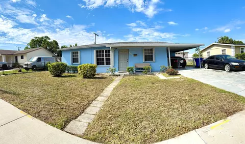 1117 W 23rd St, Riviera Beach, FL 33404