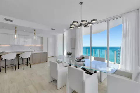 525 N Fort Lauderdale Beach Blvd #1903, Fort Lauderdale, FL 33304