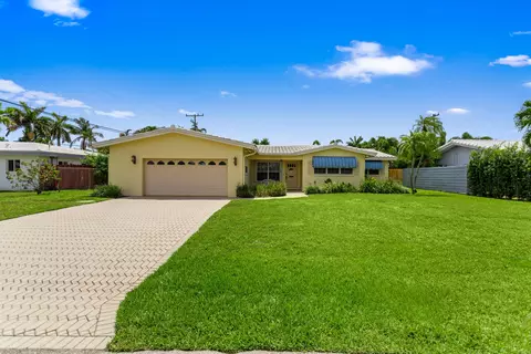 4240 NE 19th Ave, Oakland Park, FL 33308