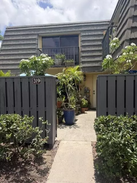 319 3rd Way, West Palm Beach, FL 33407