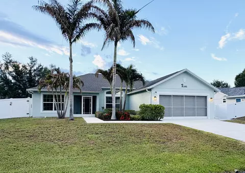 1461 SW Santiago Ave, Port Saint Lucie, FL 34953