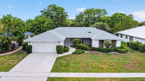 13606 Columbine Ave, Wellington, FL 33414