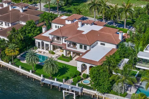 1207 Spanish River Rd, Boca Raton, FL 33432