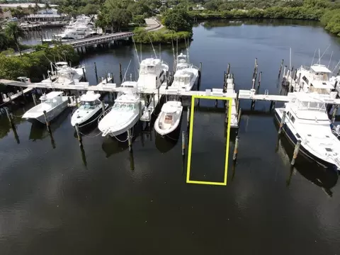 3232 Casseekey Island Rd, Jupiter, FL 33477