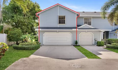21400 Tudor Dr, Boca Raton, FL 33486