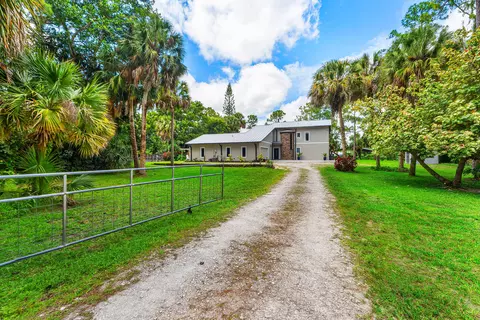 9743 169th Ct N, Jupiter, FL 33478