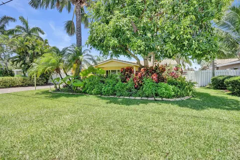 2265 SE 12th St, Pompano Beach, FL 33062