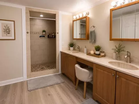 Bath - 1111 NW 3rd St, Okeechobee, FL 34972 photo 1 of 3