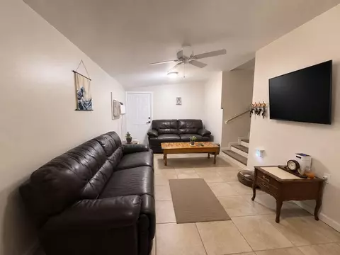 Living - 1111 NW 3rd St, Okeechobee, FL 34972 photo 2 of 3