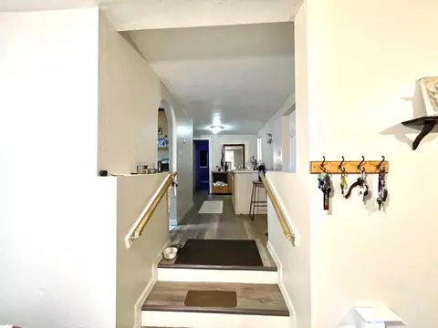 Entry Way - 1111 NW 3rd St, Okeechobee, FL 34972 photo 1 of 5
