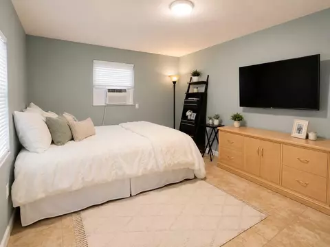 Bedroom - 1111 NW 3rd St, Okeechobee, FL 34972 photo 1 of 5