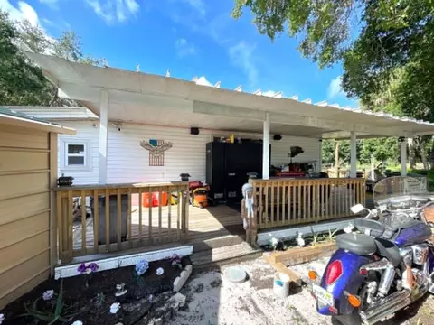 Exterior - 1111 NW 3rd St, Okeechobee, FL 34972 photo 7 of 9