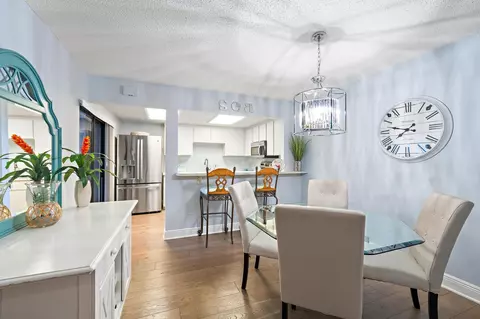 Dining - 3840 SE Jefferson St, Stuart, FL 34997 photo 1 of 1