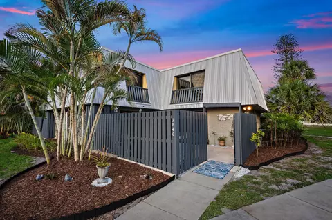 3840 SE Jefferson St, Stuart, FL 34997
