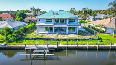 8967 SE Star Island Way, Hobe Sound, FL 33455