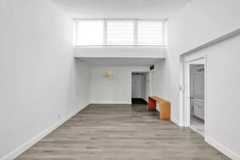 2540 Boundbrook Blvd #205, West Palm Beach, FL 33406