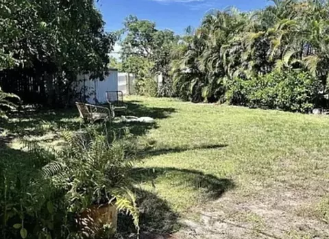 24 SW 12th St, Dania Beach, FL 33004