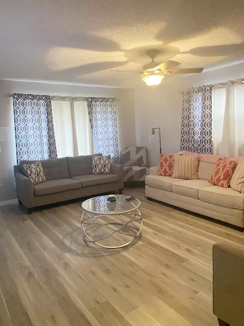 9225 101st Ave, Vero Beach, FL 32967