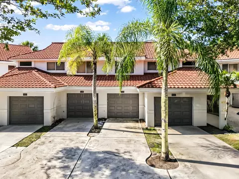 9265 NW 9th Ct, Plantation, FL 33324