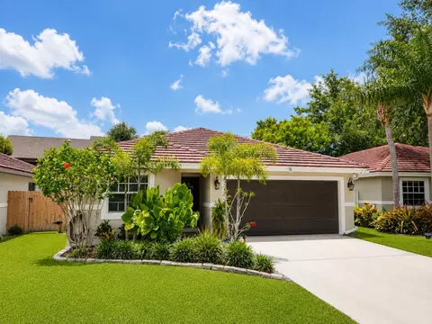 12280 Dartmoor Dr, Wellington, FL 33414