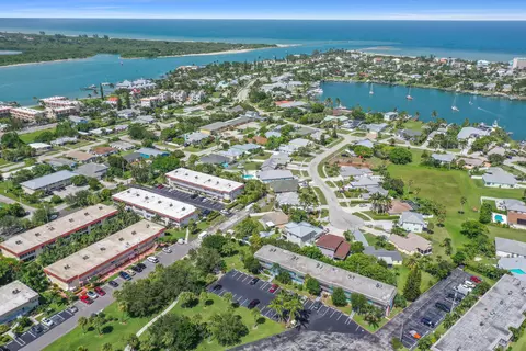 1181 Carlton Ct #106, Fort Pierce, FL 34949