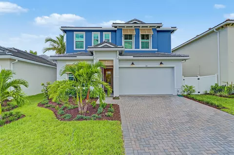 146 Parkside Way #12, Royal Palm Beach, FL 33414
