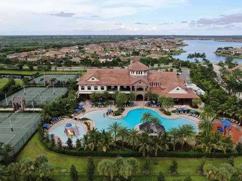View/Area - 8861 Edgewater Pl, Parkland, FL 33076 photo 5 of 9