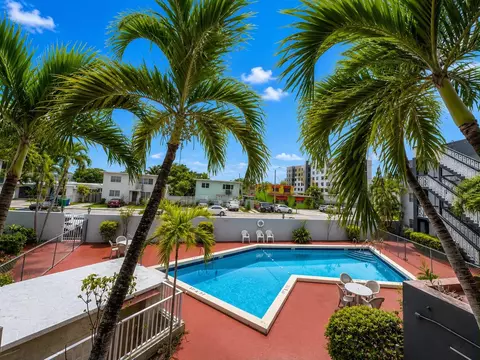 11 SW 52nd Ave #7B, Miami, FL 33134