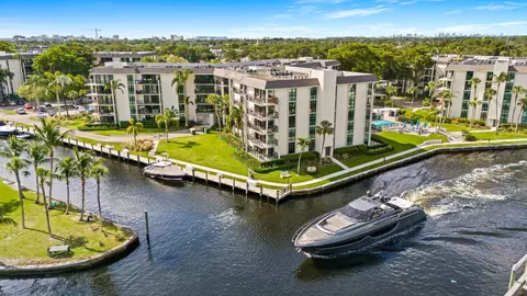 1301 River Reach Dr #202, Fort Lauderdale, FL 33315