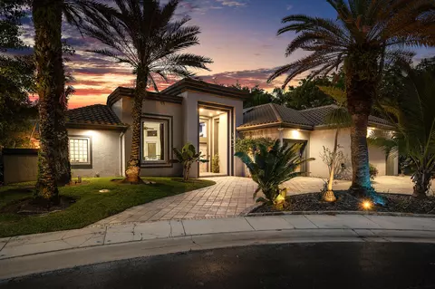 6595 NW 32nd Ter, Boca Raton, FL 33496