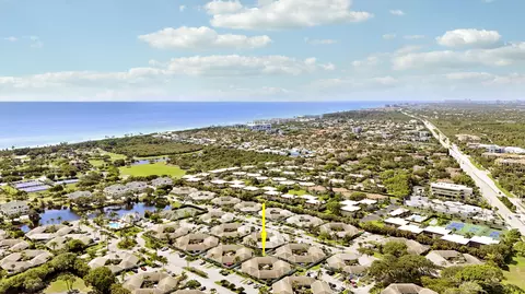 View/Area - 1127 E Seminole Ave #15B, Jupiter, FL 33477 photo 5 of 12