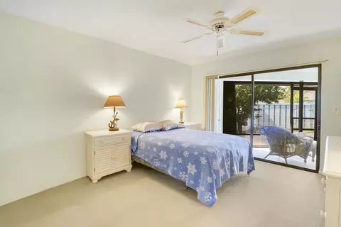 Bedroom - 1127 E Seminole Ave #15B, Jupiter, FL 33477 photo 1 of 3